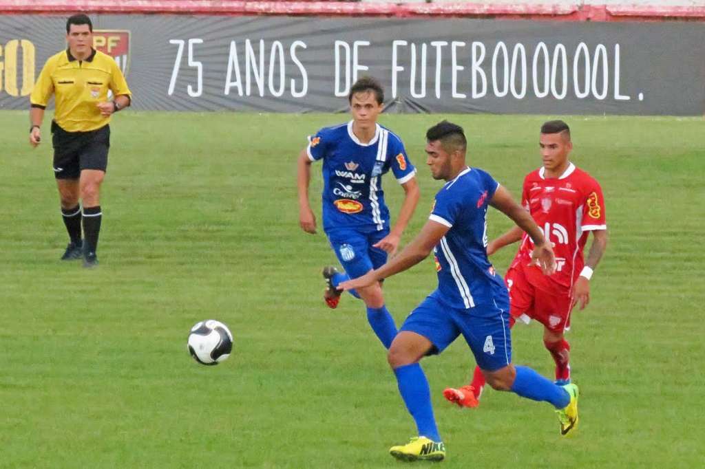 Olímpia assustou na reta final, mas não conseguiu tirar o zero do placar