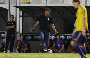 Paulistão: Edgardo Bauza lamenta chances perdidas pelo São Paulo
