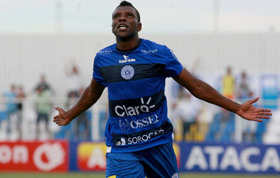 Diego Clementino, destaque do São Bento contra Água Santa