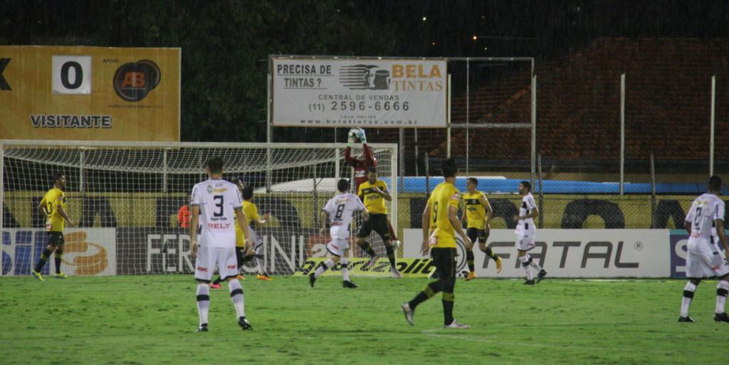 São Bernardo saiu na frente, mas levou a virada do XV de Piracicaba - Foto: Assessoria São Bernardo FC