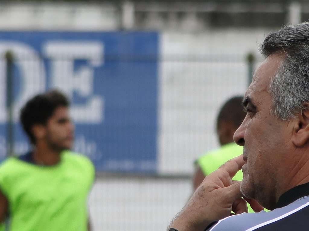 A passagem de Benazzi pelo Comercial pode ser mais curta do que o esperado. (Foto: Comercial FC / Bruno Barbato)