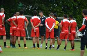 São Paulo x Mogi Mirim - Tricolor teme entrar de vez na crise!