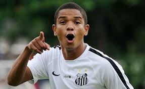 Paulistão: David Braz treina e pode voltar ao Santos no clássico contra o Corinthians