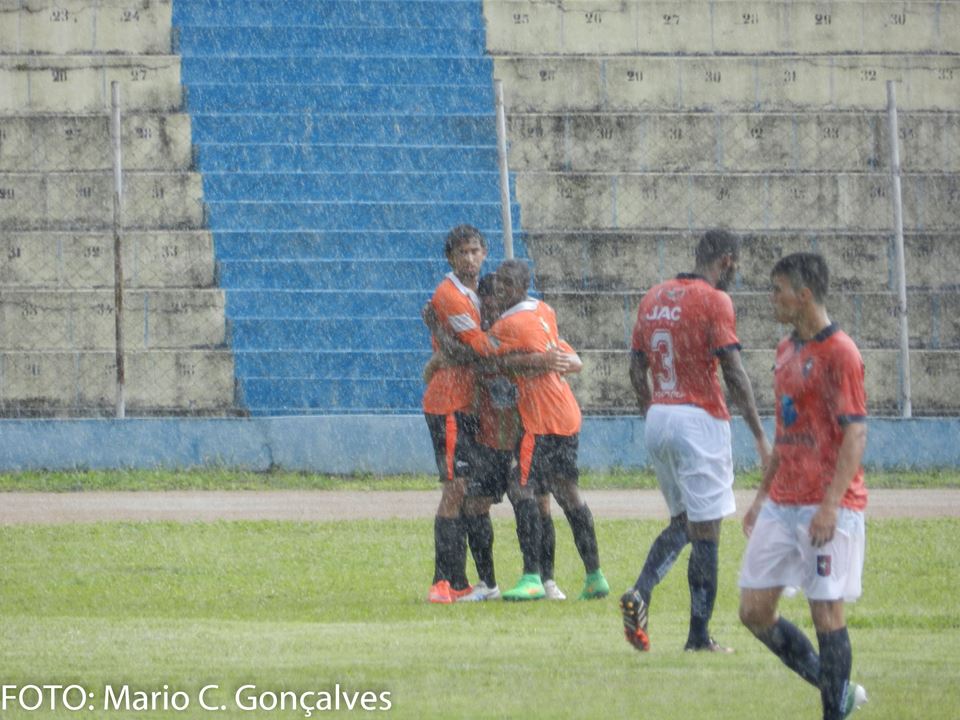 Atibaia quer reencontrar o caminho das vitórias