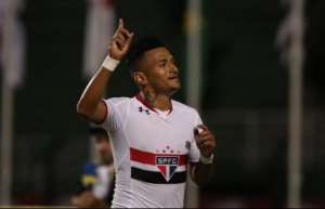 Paulistão: Rogério reclama e diz ficar perdido ao jogar como meia no São Paulo