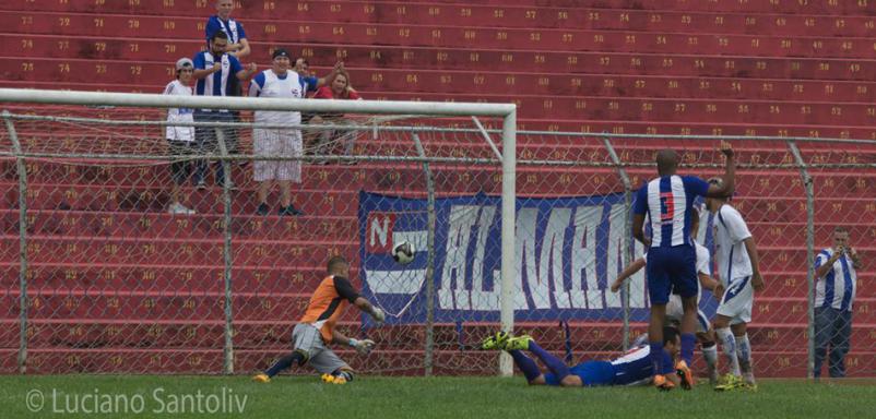 Nacional não perdoou a fragilidade do Barueri, um time vítima de uma gestão temerosa para o futebol