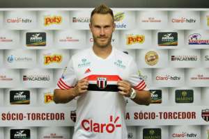 Paulistão: Botafogo apresenta Alemão, ex-atacante de Santos e Ponte Preta