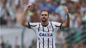 Tite faz mistério no Corinthians e confirma só o meia Danilo para clássico com o Santos