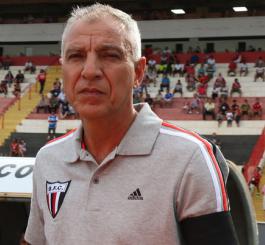 Márcio Fernandes começou com pé direito no Botafogo