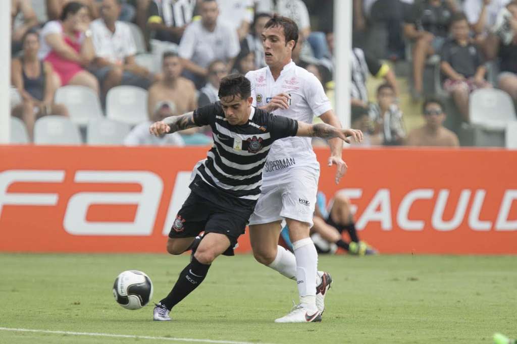 Corinthians tentou, mas não passou pelo Santos