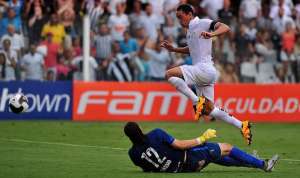 Santos quebra invencibilidade do 'desfocado' Corinthians no Paulistão