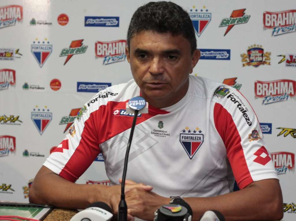 Flávio Araújo, técnico ex-Fortaleza, assina no Mogi Mirim no Paulistão