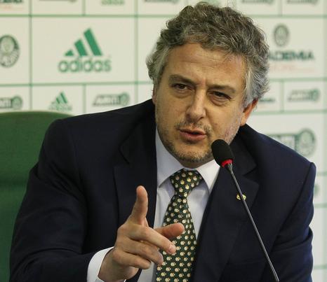 Paulo Nobre continua 