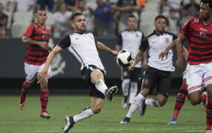Paulistão: Após dez jogos, Corinthians ainda não tem titular na 'camisa 9'