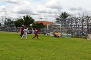 Sertãozinho x Comercial - Touro precisa vencer o Bafo para seguir na briga pelo G8