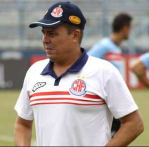 Santo André 1 x 2 Penapolense - Vitória maiúscula e com ‘dedo’ de Evaristo Piza