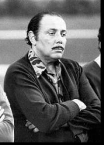 Faltam craques no futebol brasileiro e a gente malha um Judas por dia