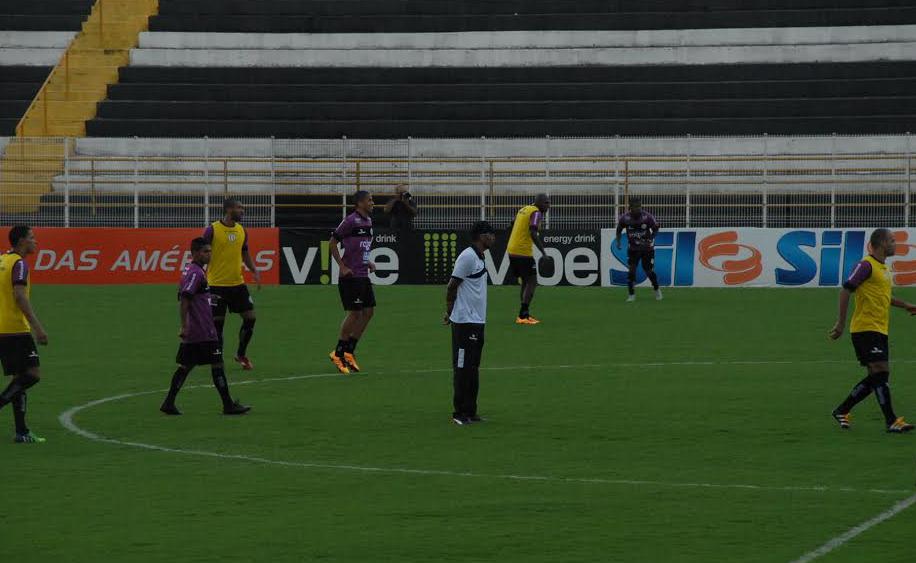 O técnico Narciso treinou o time do XV nessa quinta-feira visando o confronto contra o Ituano