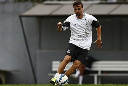 Rafael Longuine deve substituir suspenso Lucas Lima contra o Água Santa