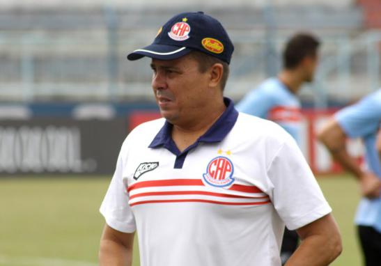Piza conseguiu sua primeira vitória no comando da Penapolense e mereceu ser o comandante da Seleção FI Piza conseguiu sua primeira vitória no comando da Penapolense e mereceu ser o comandante da Seleção FI