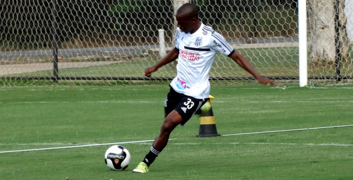 Jeferson será uma das novidades de Gallo na Ponte Preta - PontePress/GuilhermeDorigatti