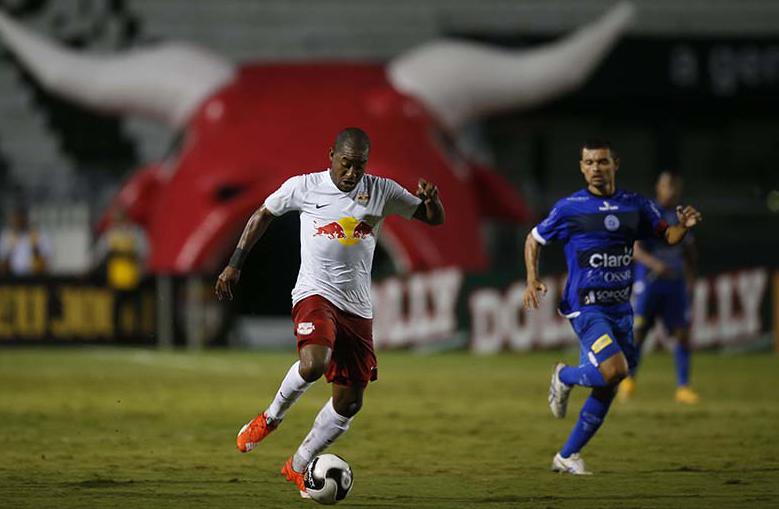 Toro Loko faz duelo equilibrado com Linense, sábado cedo, no Gilbertão, em Lins