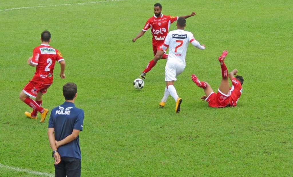 Zagueiro Herick retorna de lesão e pode reforçar Noroeste (Foto: Bruno Freitas / EC Noroeste)