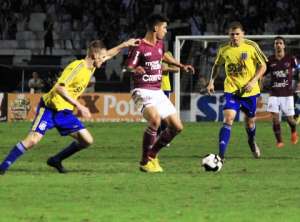 Paulistão: Ferroviária é punida com mil reais e goleiro é liberado contra Bernô