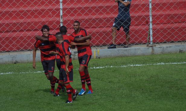 Para continuar em boa fase, Flamengo tenta vencer o vice-líder Rio Preto nessa quarta-feira Para continuar em boa fase, Flamengo tenta vencer o vice-líder Rio Preto nessa quarta-feira