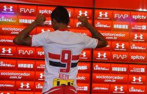 Paulistão: Kieza deixa o São Paulo e é oficializado como reforço do Vitória