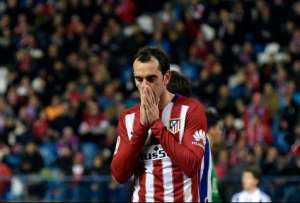 Eliminatórias: Lesionado, Godín é cortado e desfalca Uruguai contra o Brasil