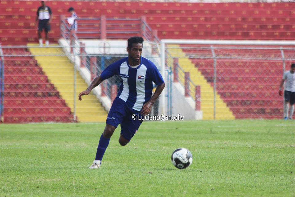 Emerson Mi foi destaque do Nacional na vitória sobre o Guará. (Foto: Luciano Santoliv / ANAC)