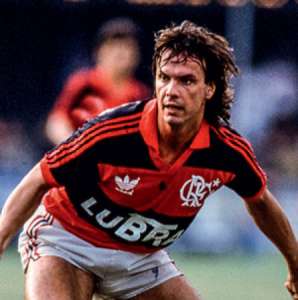 Morre ex-atacante Gaúcho, ídolo do Flamengo campeão brasileiro de 92