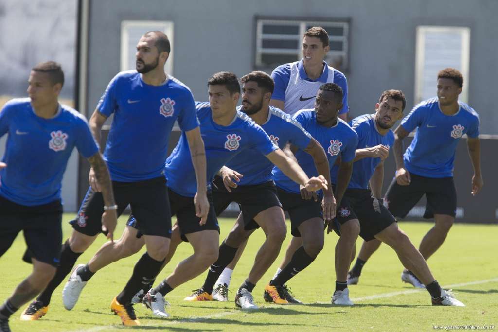 Corinthians treina para pegar o Linense