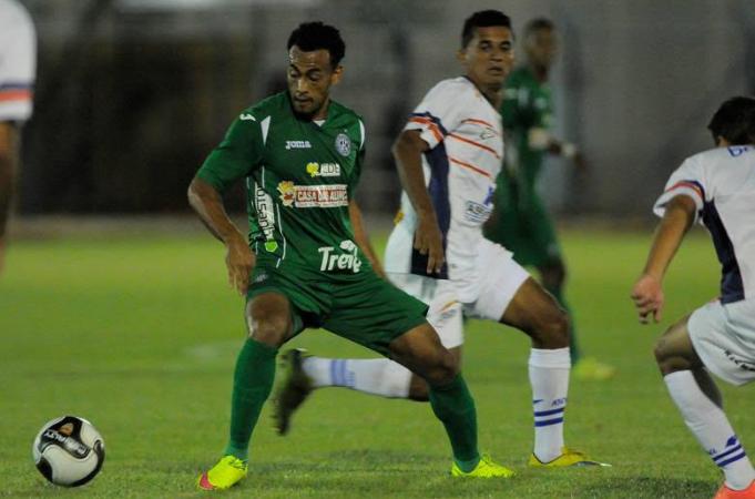 Guarani tenta se recuperar de derrota para Penapolense diante do União Barbarense. Foto: Rodrigo Villalba