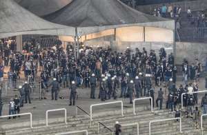 Paulistão: Polícia e torcedores do Corinthians entram em confronto após jogo no Itaquerão
