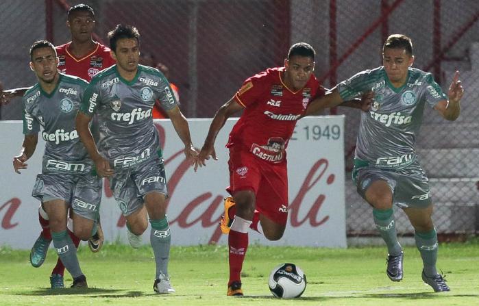 Palmeiras correu bastante, enquanto Osasco Audax fez a bola correr