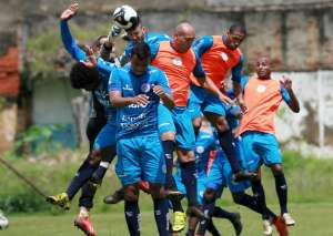 Paulistão: Após duas goleadas, Paulo Roberto Santos pede 