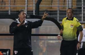 Paulistão: Bauza admite escalar São Paulo com Calleri e Alan Kardec na Vila