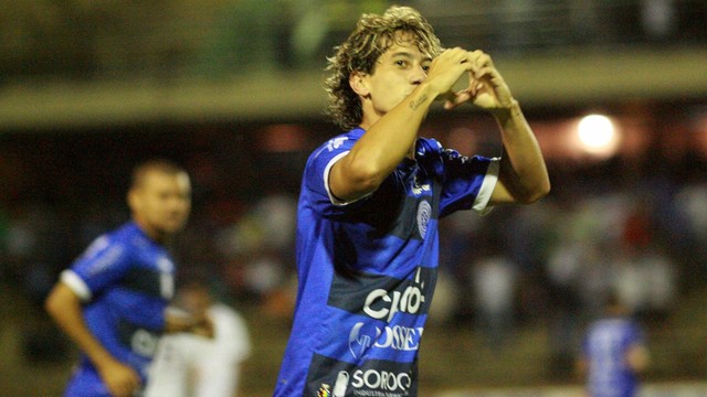 Eder é o principal destaque do São Bento na competição