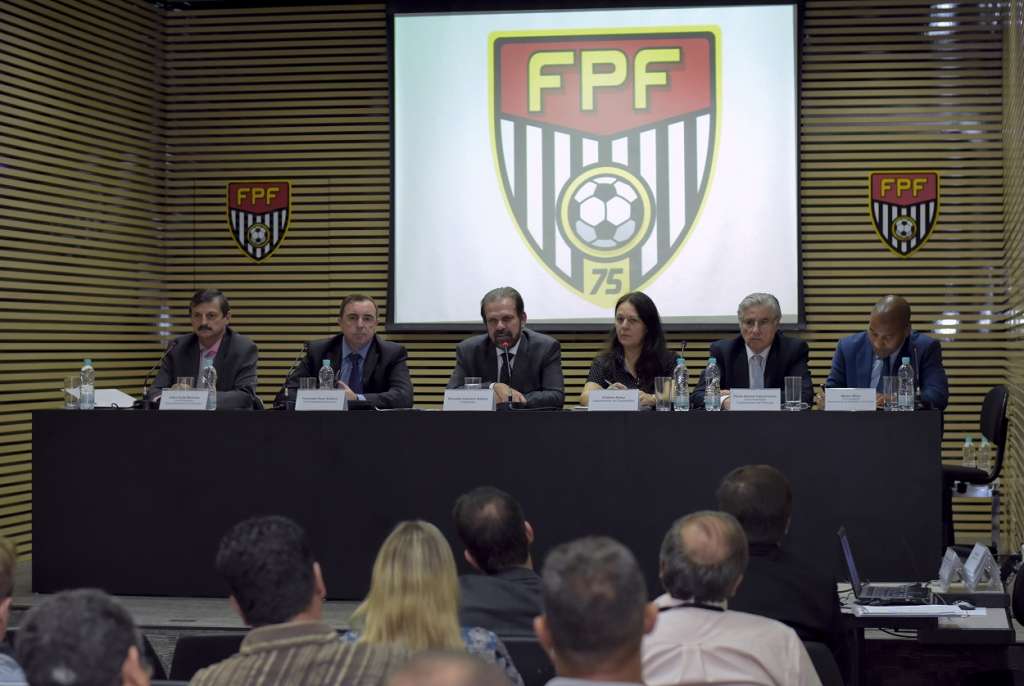 Federação Paulista realiza Conselho Técnico inédito para o Sub 15 e Sub 17 - Rodrigo Corsi / FPF