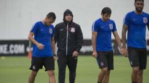 Paulistão: Com Rodriguinho vetado, Maycon ganha nova chance no Corinthians