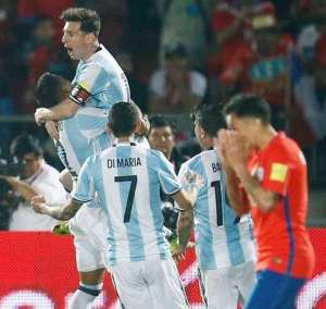 Brasil tropeçou no Uruguai em Recife e preocupa nas Eliminatórias para a Copa da Rússia