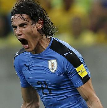 Cavani aproveitou falha de David Luiz, companheiro do PSG da França