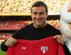 Infeliz, Pintado deixa o Guarani e acerta com o São Paulo