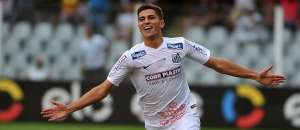 Paulistão: Meia Vitor Bueno diz que renovação com o Santos 'está certa'