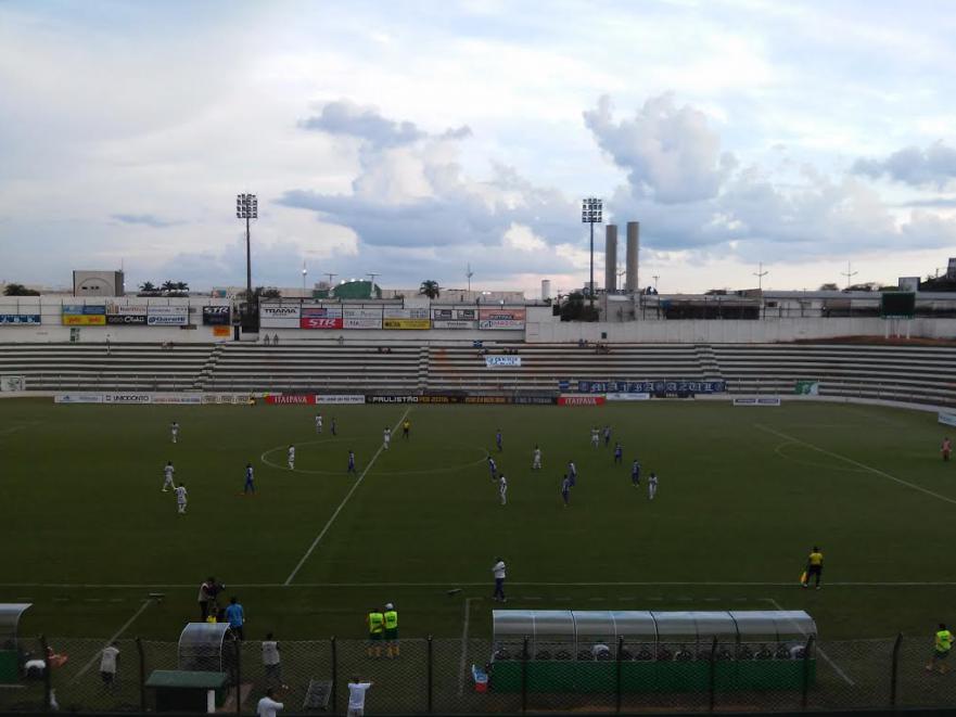Rio Preto e Matonense fizeram um jogo truncado na noite dessa terça-feira Rio Preto e Matonense fizeram um jogo truncado na noite dessa terça-feira