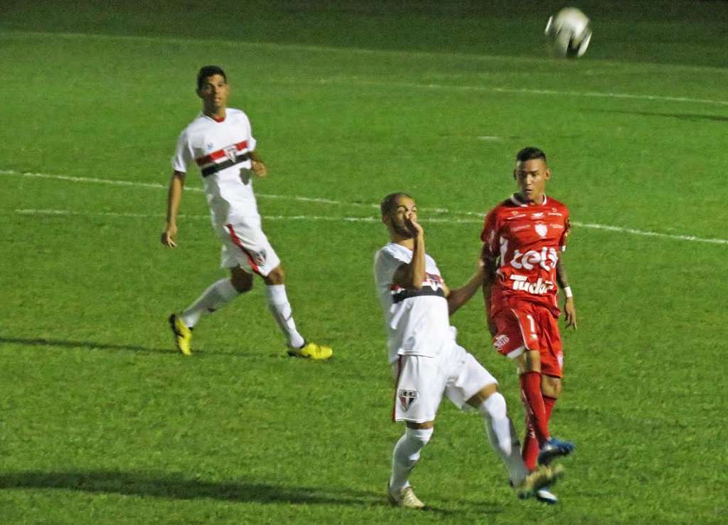 Noroeste fez o dever de casa sobre o Primavera e escapou do rebaixamento - Bruno Freitas/Noroeste