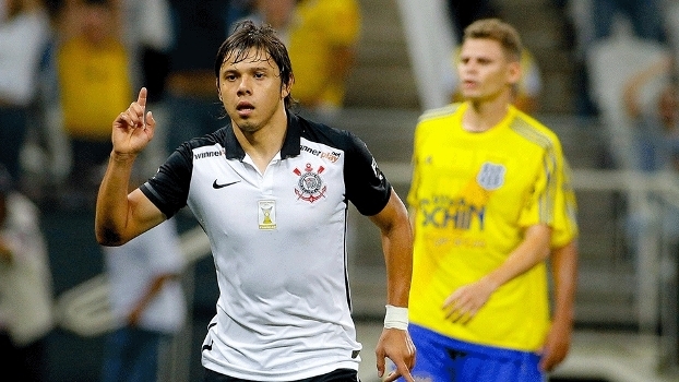 Corinthians 2 x 1 Ponte Preta - Paraguaios decidem contra Macaca de amarelo 3 0002050154679 img