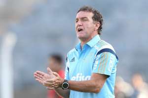Paulistão: 'Não podíamos jogar tão mal de novo', diz Cuca após 1ª vitória no Palmeiras